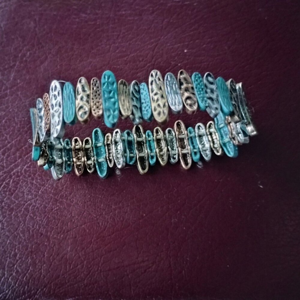 Bracelet Metal Narrow Oval Double holes Beads Tan Bronze Blue 2 Elastic Threads
